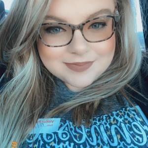 Meet your Posher, Danyelle